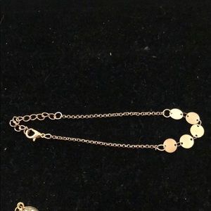 Rose gold bracelet with circles